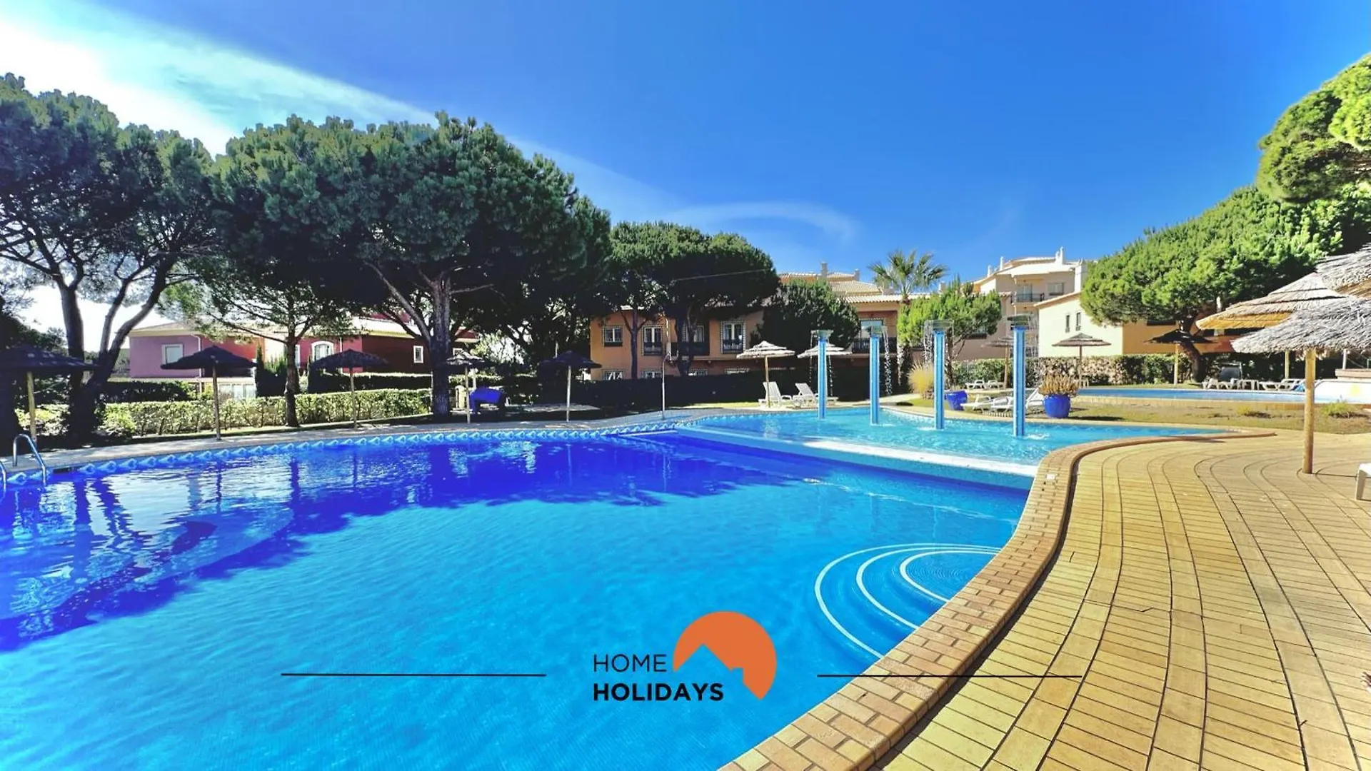 #274 Pedra Dos Bicos T By Home Holidays Albufeira 0*,  Portugal